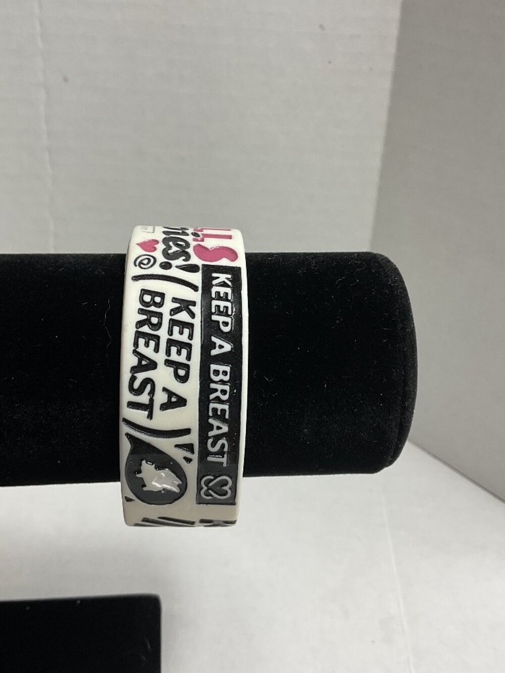 I Heart Boobies bracelet